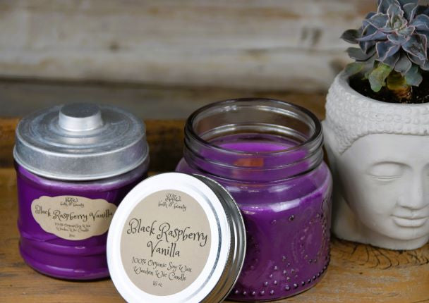 Black Raspberry Vanilla Soy Wax Wooden Wick Candle 16oz.